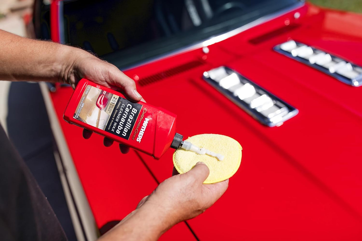 California Gold Brazilian Carnauba Cleaner Wax, 16 Oz. — Cleans & Waxes in One Step, Removes Oxidation & Swirls, Premium Carnauba Shine & Protection for All Paint Finishes (05701)