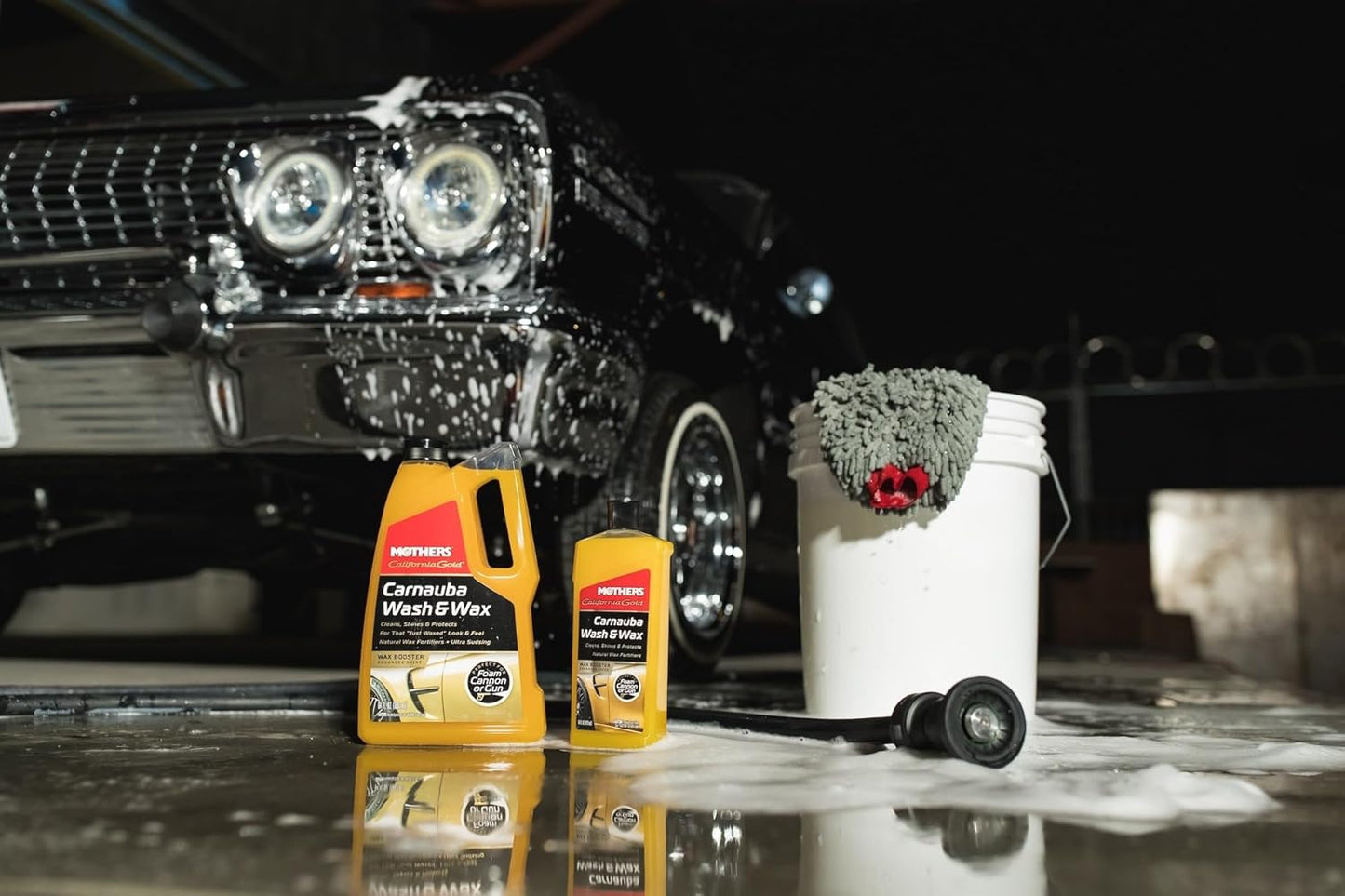 California Gold Carnauba Wash & Wax, 64 Oz. — Cleans, Shines & Protects – Gentle, Ph Balanced, Ultra-Sudsy for a Spot-Free, Brilliant Finish. Biodegradable & Won'T Strip Wax or Ceramic (05674)